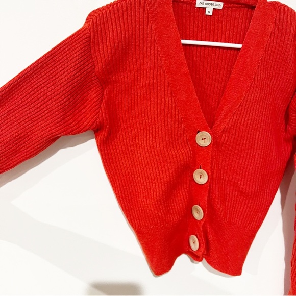 The Odder Side Ribbed Cotton Linen Blend Wood Button V-Neck Cardigan Small - Picture 5 of 6